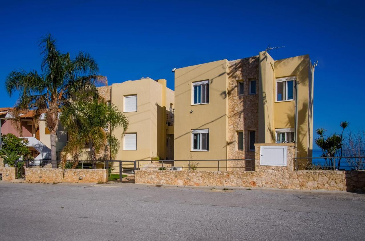 Blue Villas Agia Marina Eksteriør billede