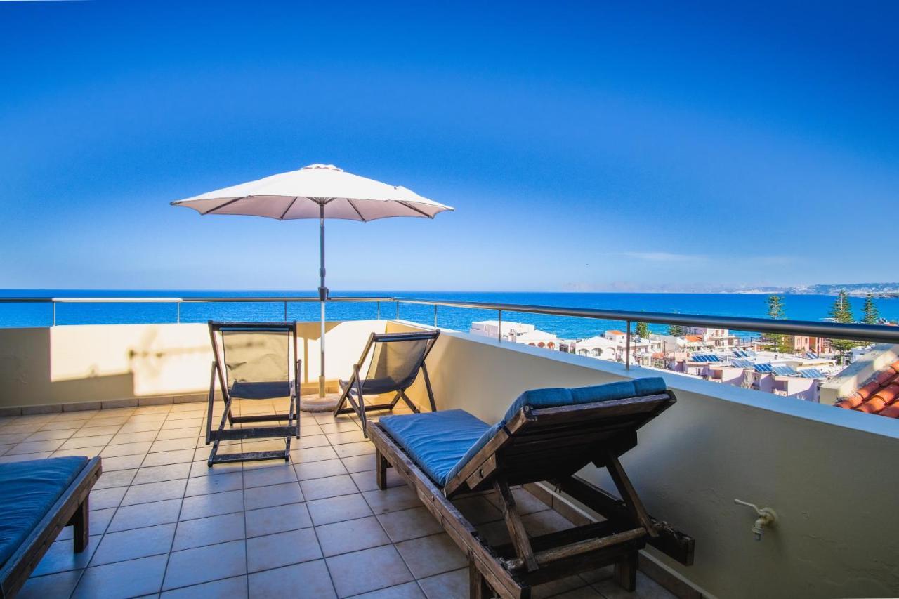 Blue Villas Agia Marina Eksteriør billede