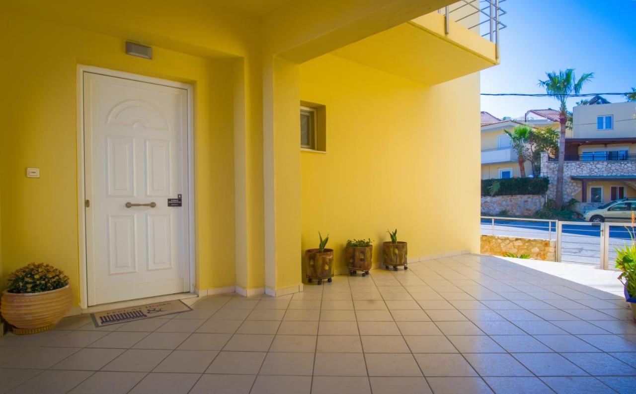 Blue Villas Agia Marina Eksteriør billede