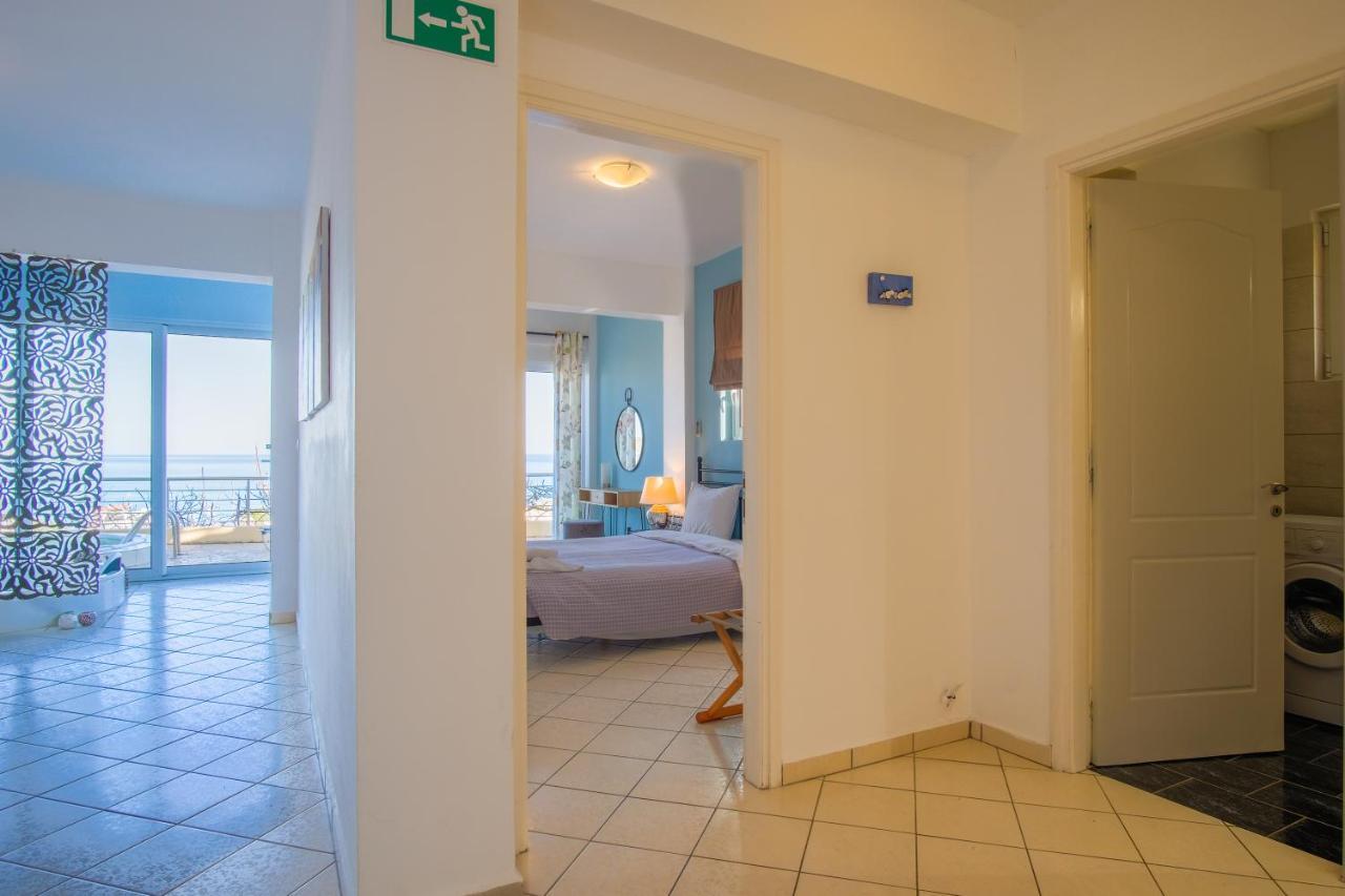 Blue Villas Agia Marina Eksteriør billede