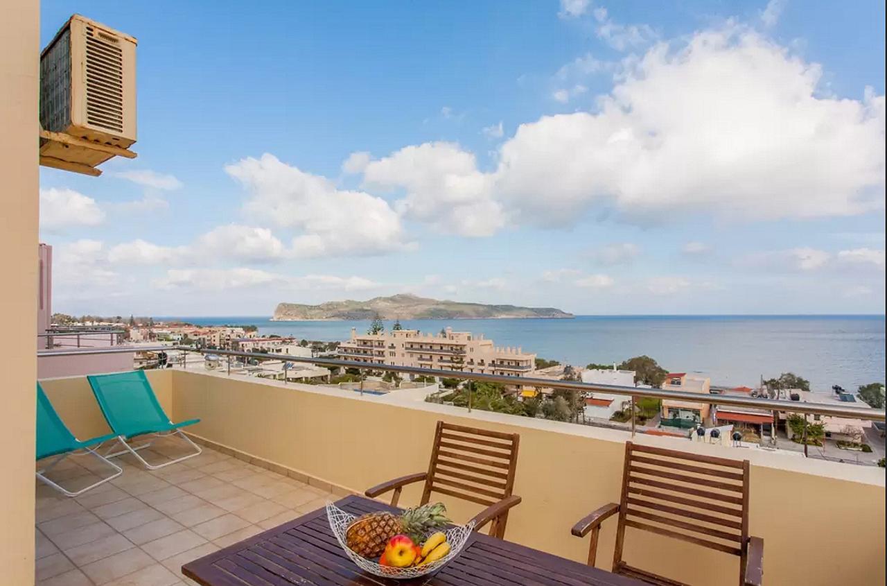 Blue Villas Agia Marina Eksteriør billede